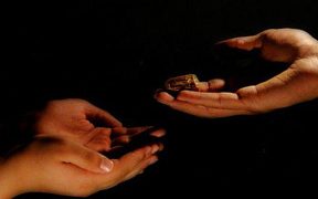 ഒഴിഞ്ഞ കൈ ബാക്കിയാക്കിയ ഭരണാധികാരി